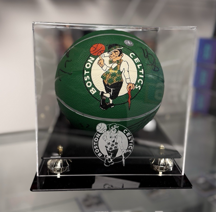 2007-8 Boston Celtics Championship Team Autographed Basketball - JSA Authentic