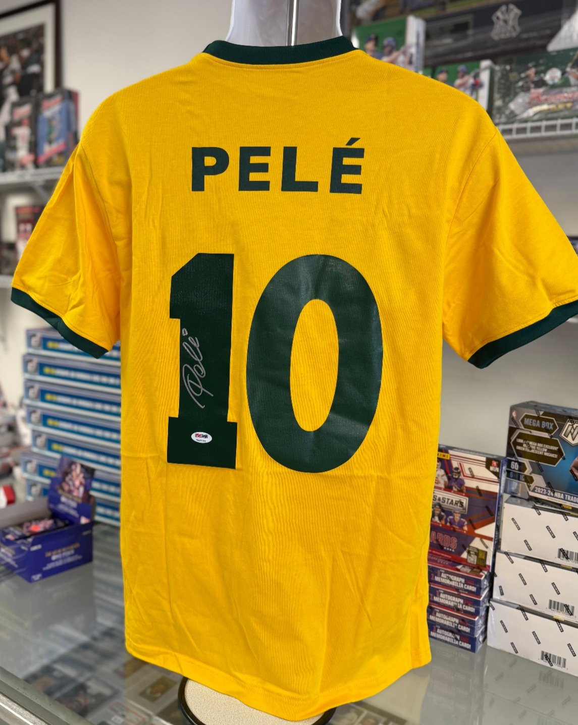 Pelé Custom Signed CBD Brazil Soccer Jersey Autographed PSA/DNA Authenticated