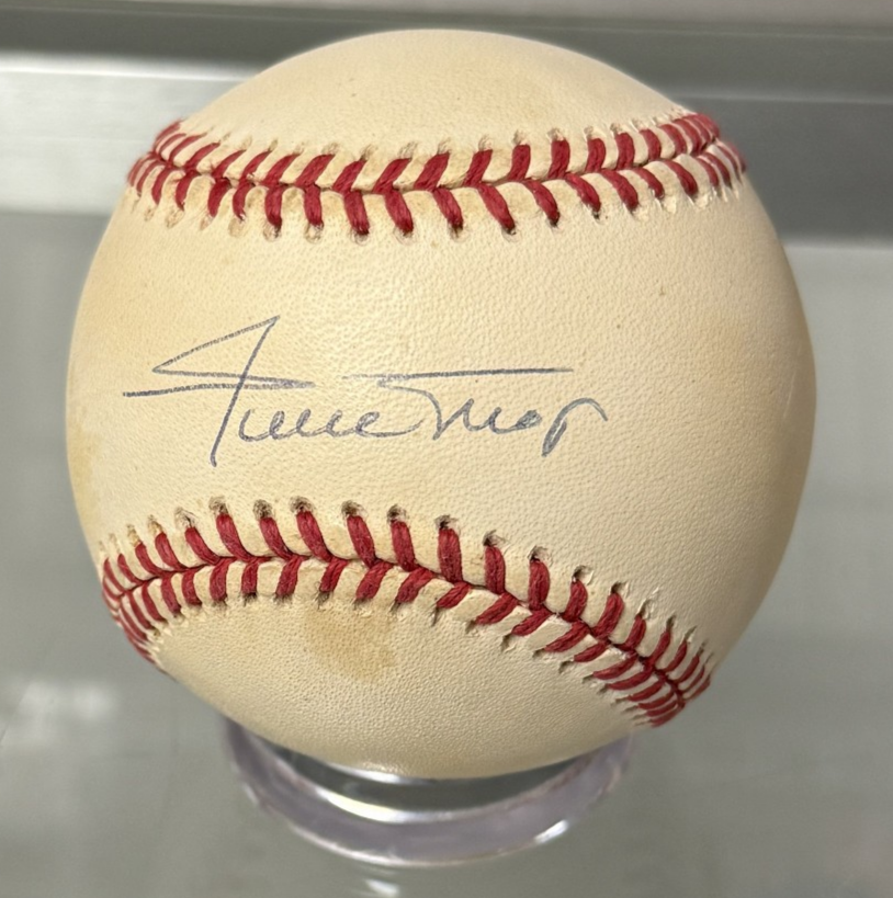 Willie Mays Signed Autographed National League Baseball - JSA COA