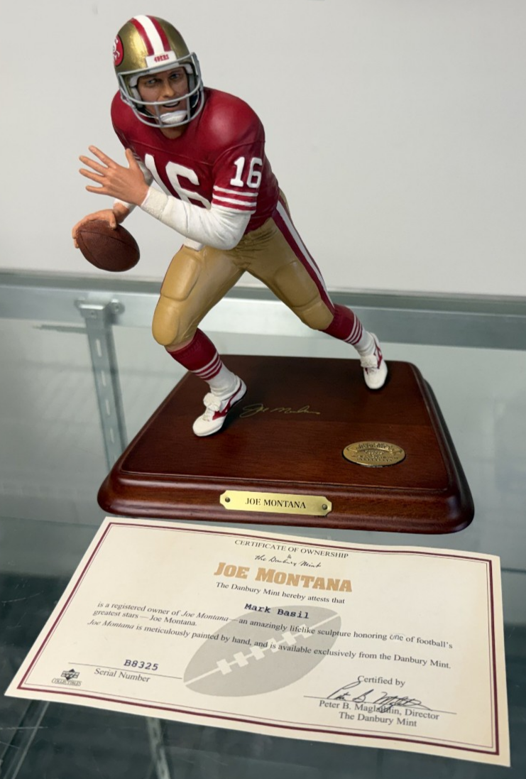 Danbury Mint Joe Montana NFL 49ers Hand Painted Resin Figurine/Statue - COA