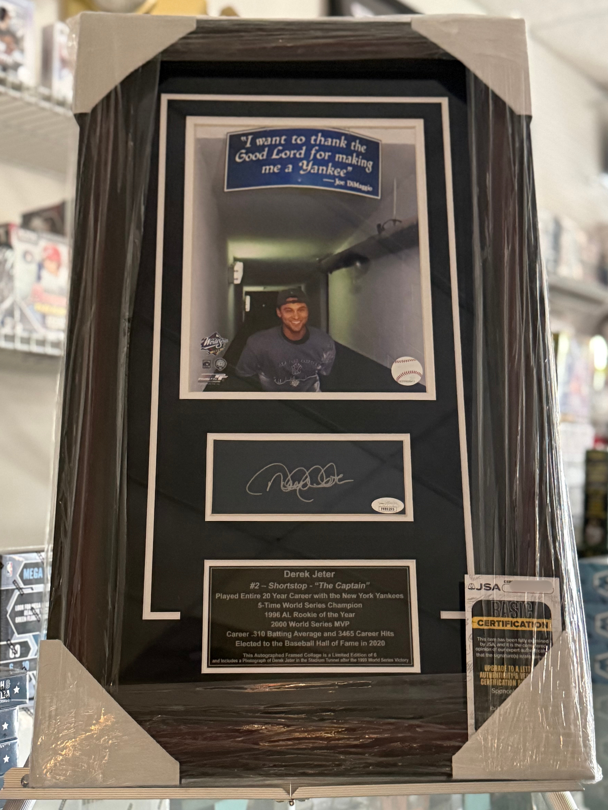 Derek Jeter Yankees Signed Framed Cut Auto Photo - JSA Auth.