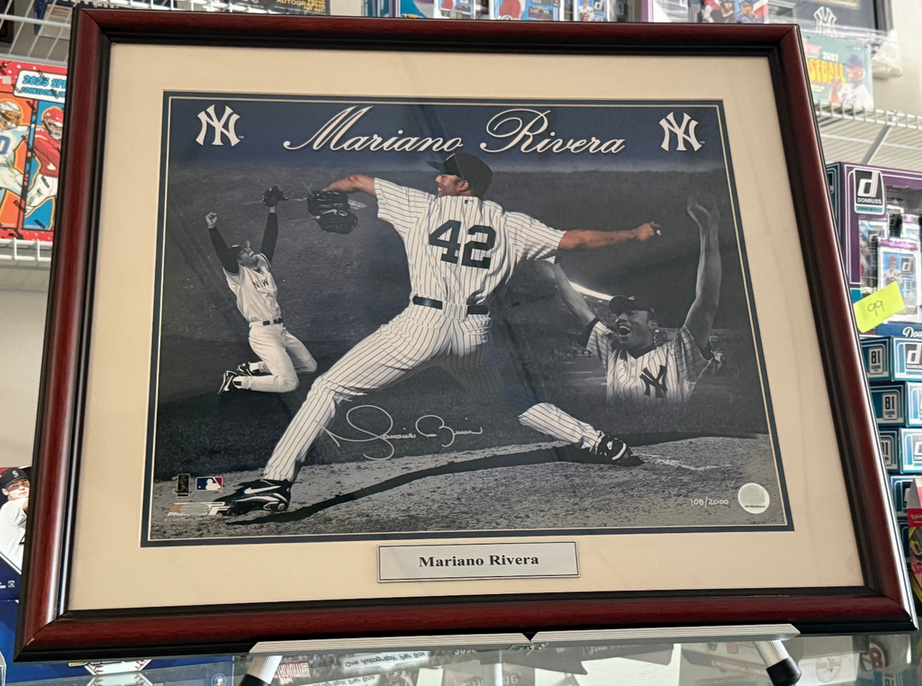 Mariano Rivera Signed 16x20 Photograph - Steiner Authen - Limited Edition!