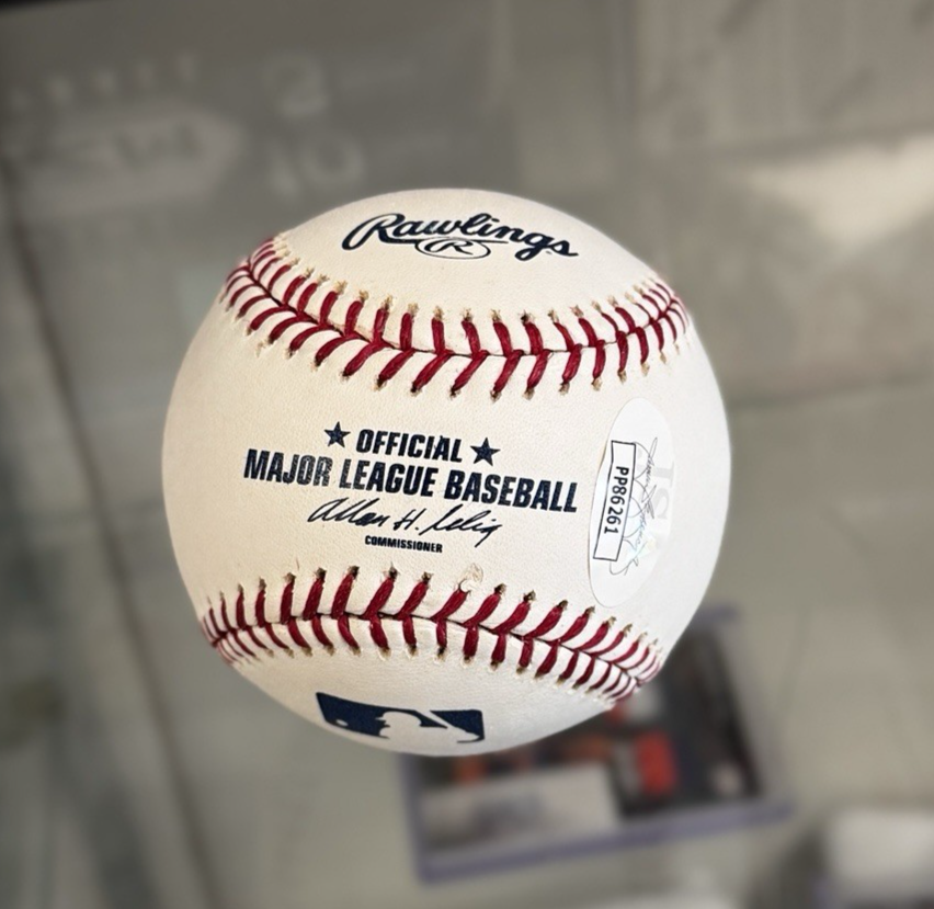 Roger Clemens Signed Autographed OMLB Baseball - JSA Authentic