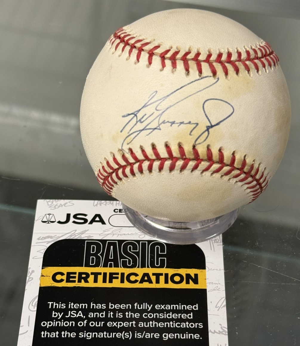 Ken Griffey Jr. Signed Autographed American League Baseball - JSA Authenticated