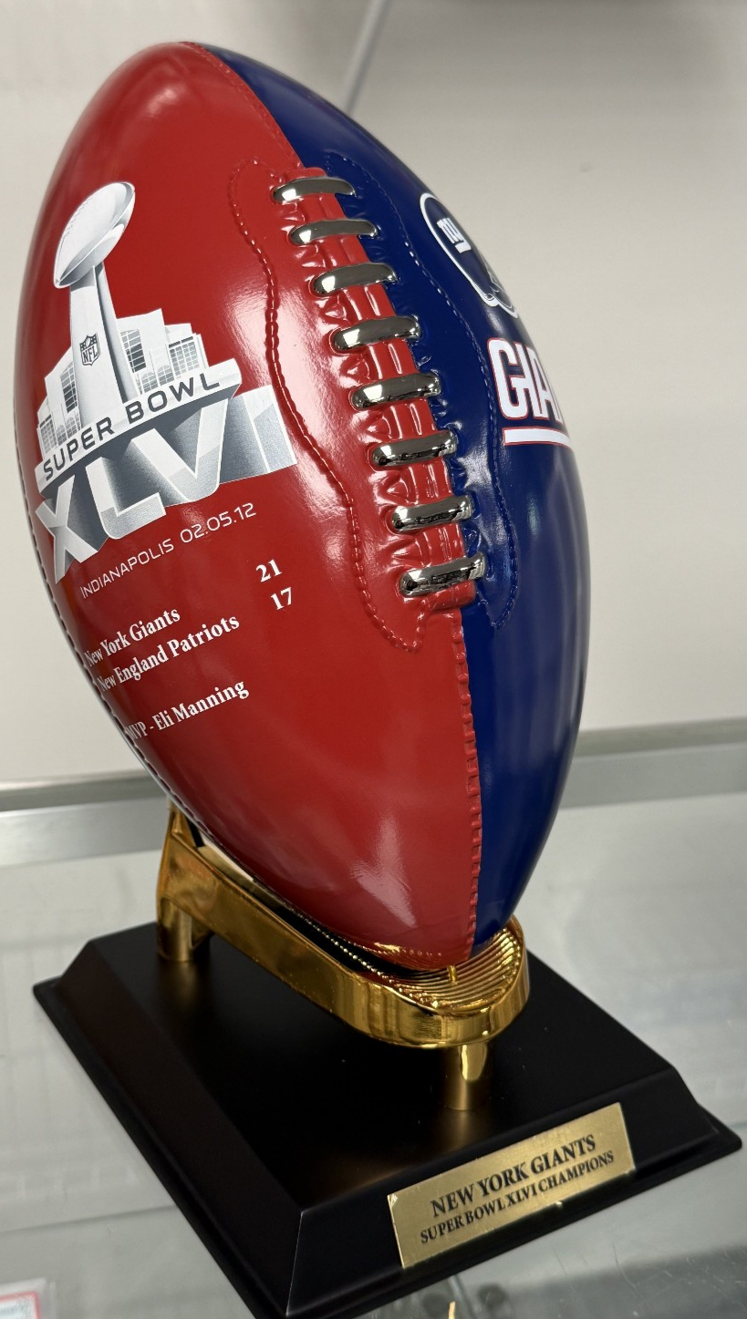 NFL New York Giants Super Bowl XLVI Danbury Mint Porcelain Trophy Football