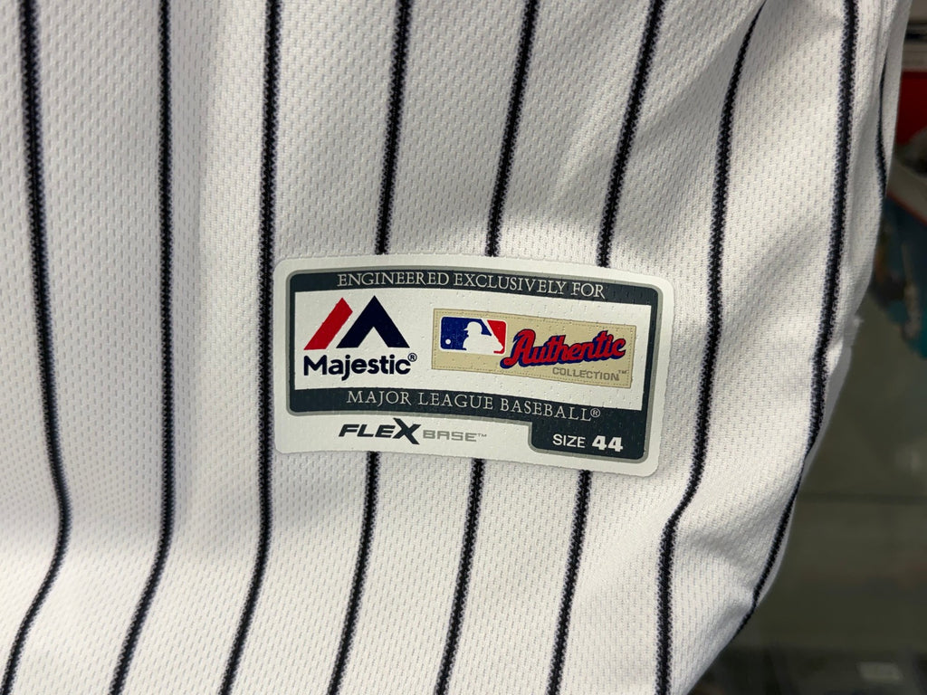 Mariano Rivera Signed Autographed NY Yankees FLEX HOF Jersey - Steiner COA, 2/42