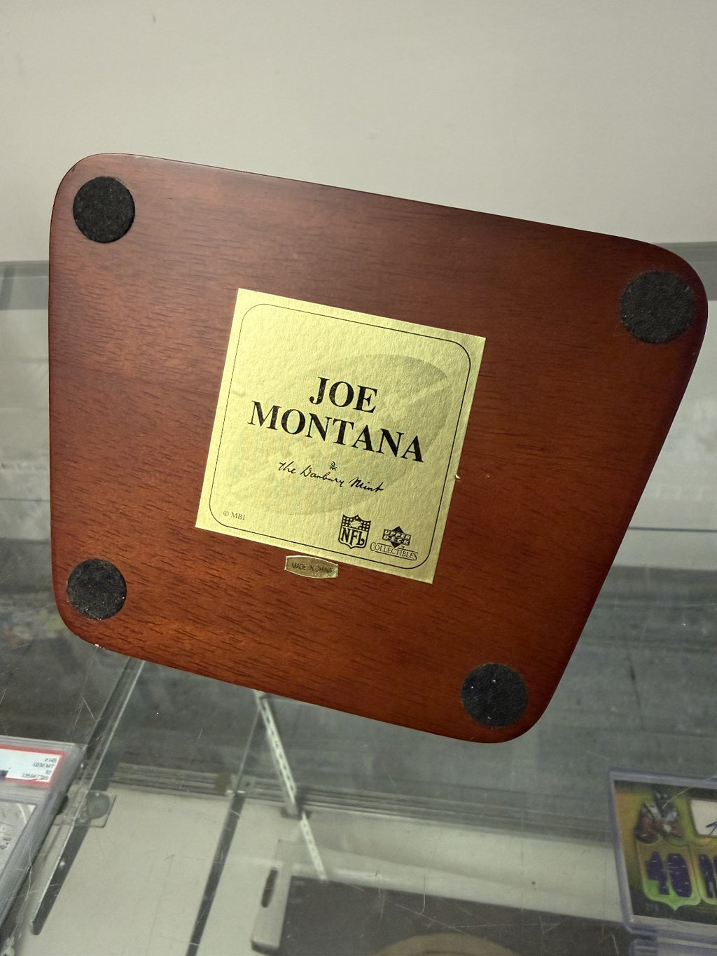 Danbury Mint Joe Montana NFL 49ers Hand Painted Resin Figurine/Statue - COA