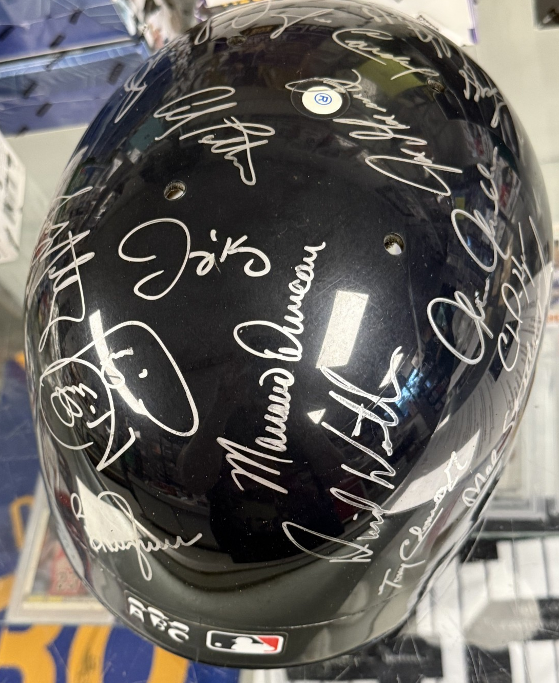 1996 WS Champs NY Yankees Signed Helmet Jeter, Rivera, Martinez, Cone - JSA COA