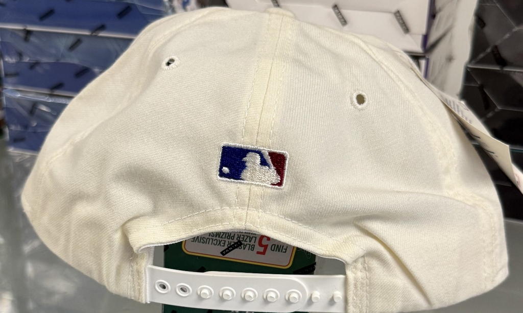 Derek Jeter Signed Autographed 1996 WS Champions New Era Hat/Cap - JSA COA