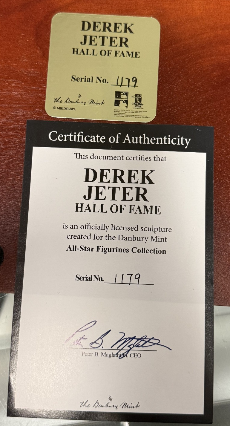 Danbury Mint Derek Jeter Hall of Fame Sculpture "The Captain" Collectable - COA