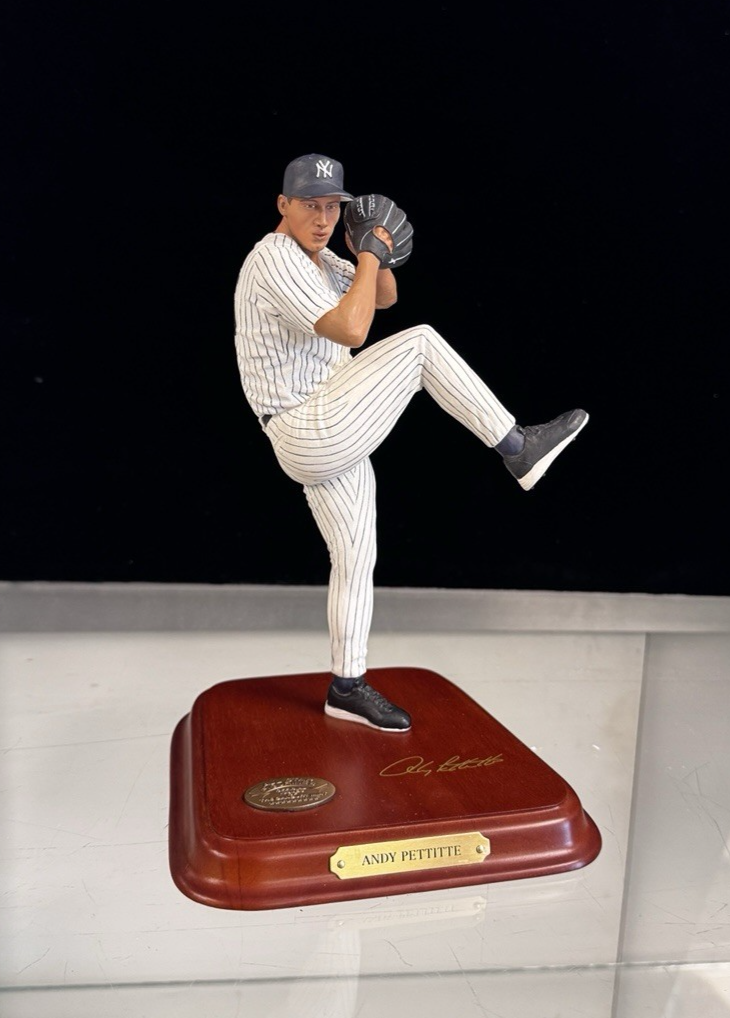Andy Pettitte New York Yankees Danbury Mint Statue - No Box