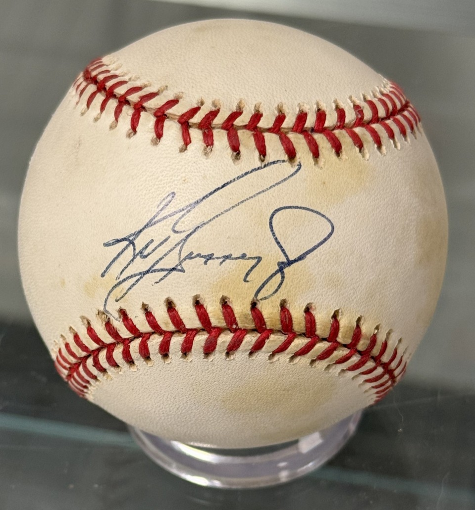 Ken Griffey Jr. Signed Autographed American League Baseball - JSA Authenticated