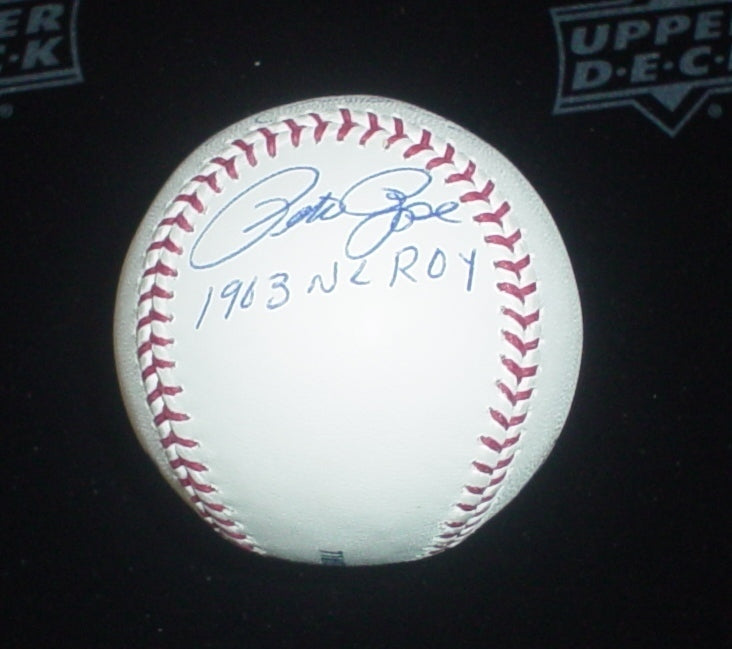 Pete Rose/Billy Williams/Andre Dawson ROY Autograph Signed Offical Baseball Cert