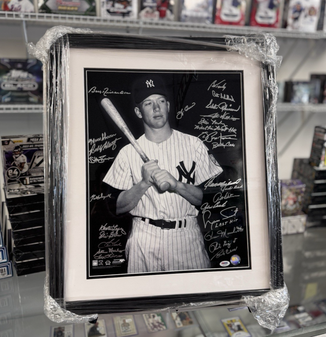 NY Yankees Signed Framed Photo (Mantle Themed) 16' x 20' - PSA & MLB Authentic