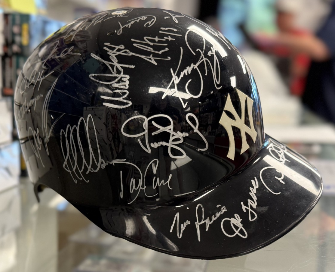 1996 WS Champs NY Yankees Signed Helmet Jeter, Rivera, Martinez, Cone - JSA COA